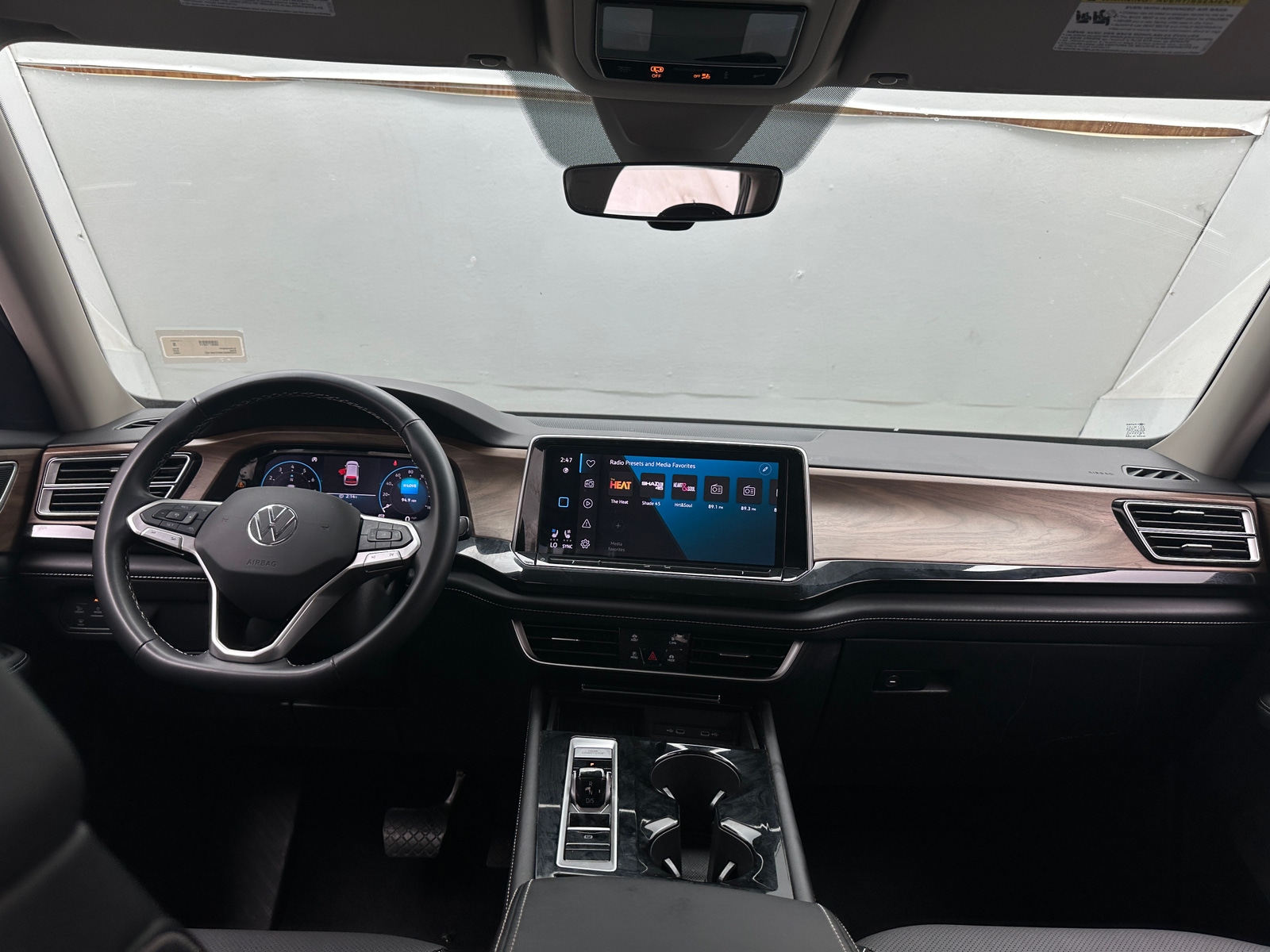 Thumbnail: 2025 Volkswagen Atlas - 2