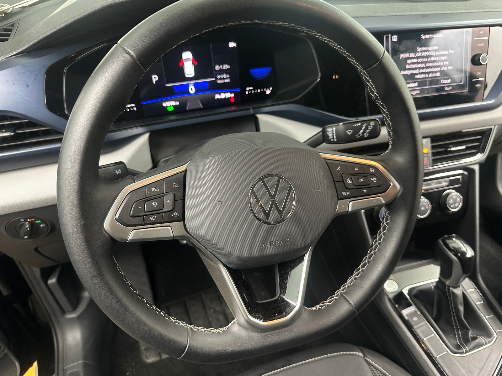 Thumbnail: 2023 Volkswagen Taos - 5