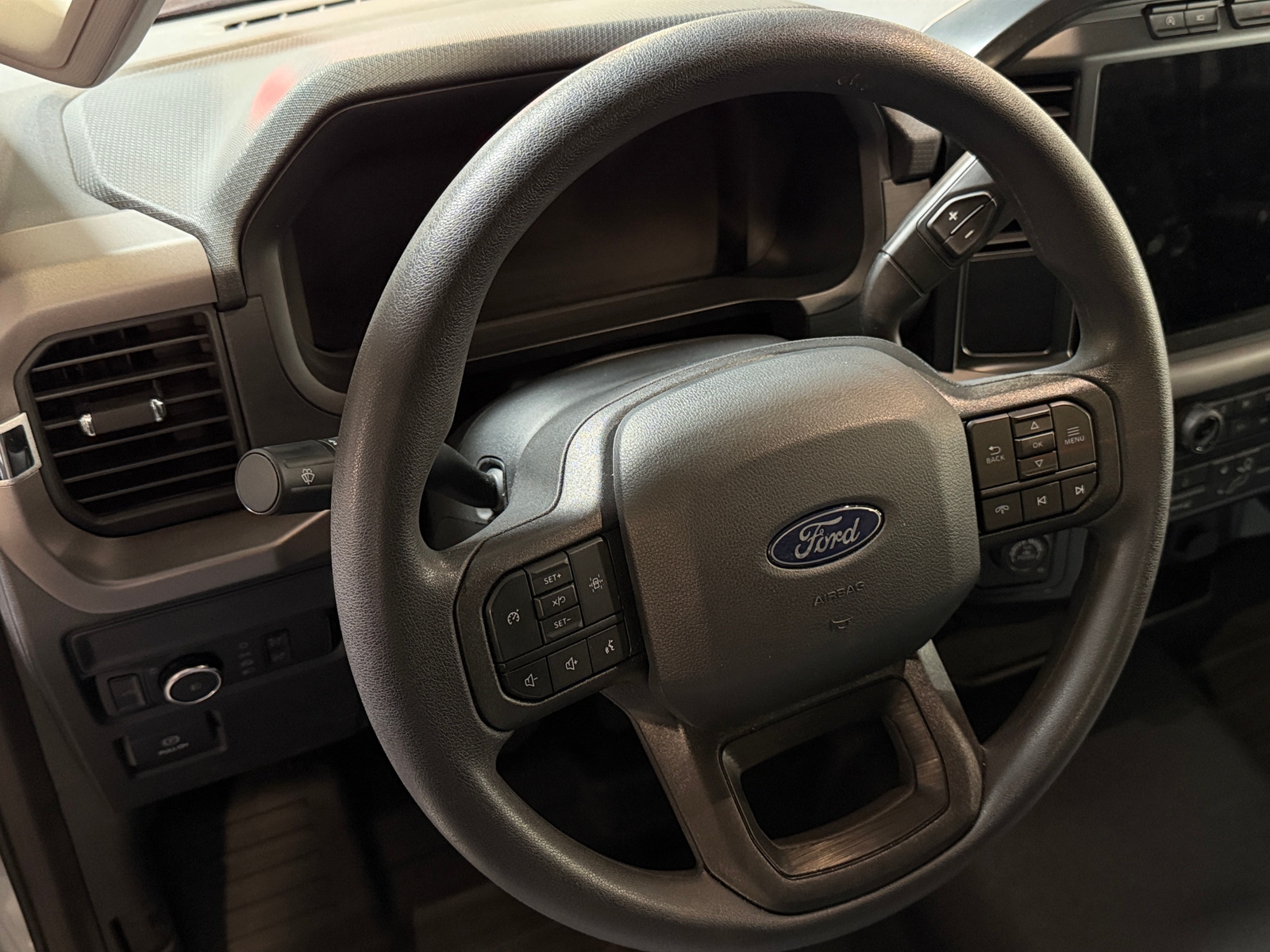 Thumbnail: 2024 Ford Econoline - 5