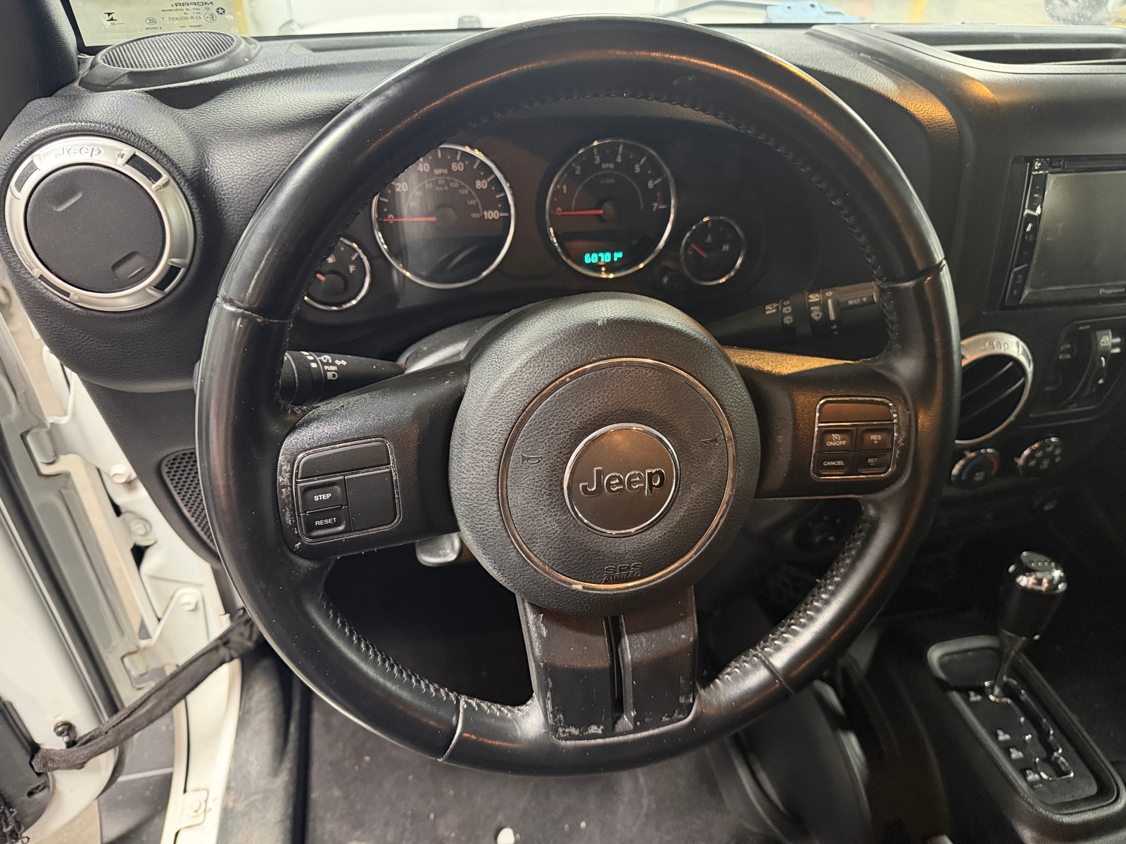 Thumbnail: 2017 Jeep Wrangler - 5