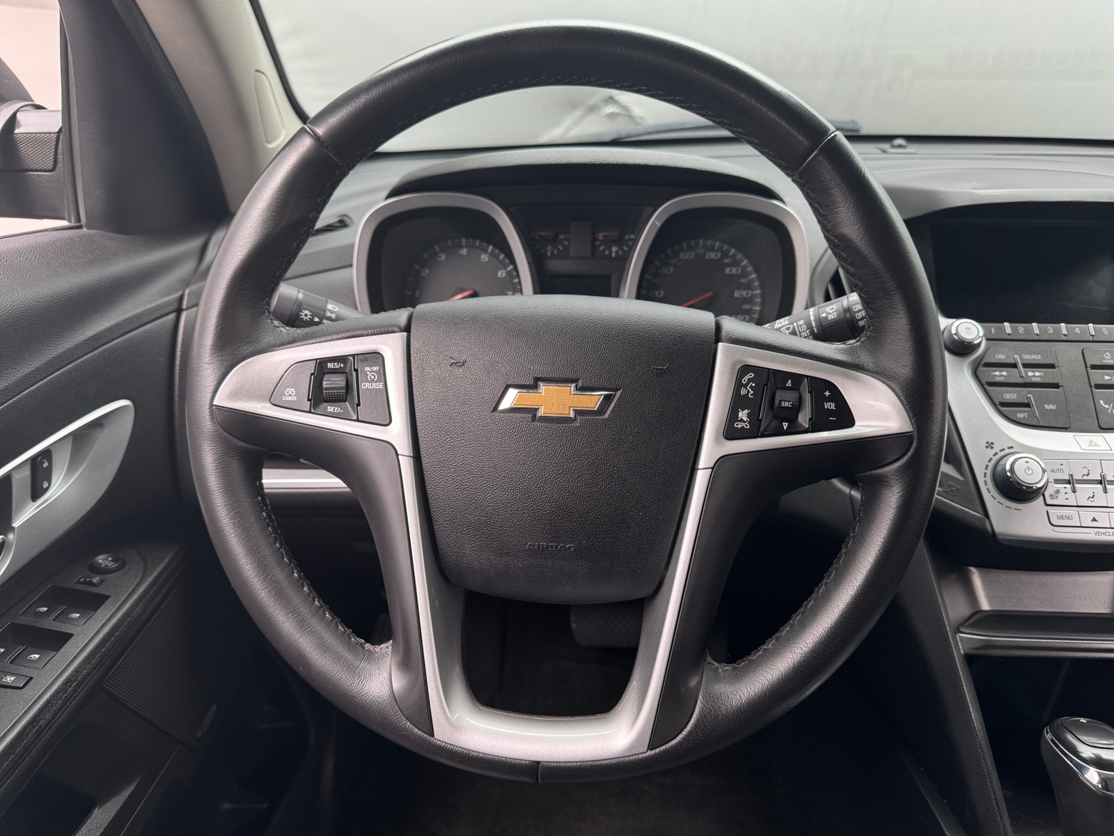 Thumbnail: 2017 Chevrolet Equinox - 4