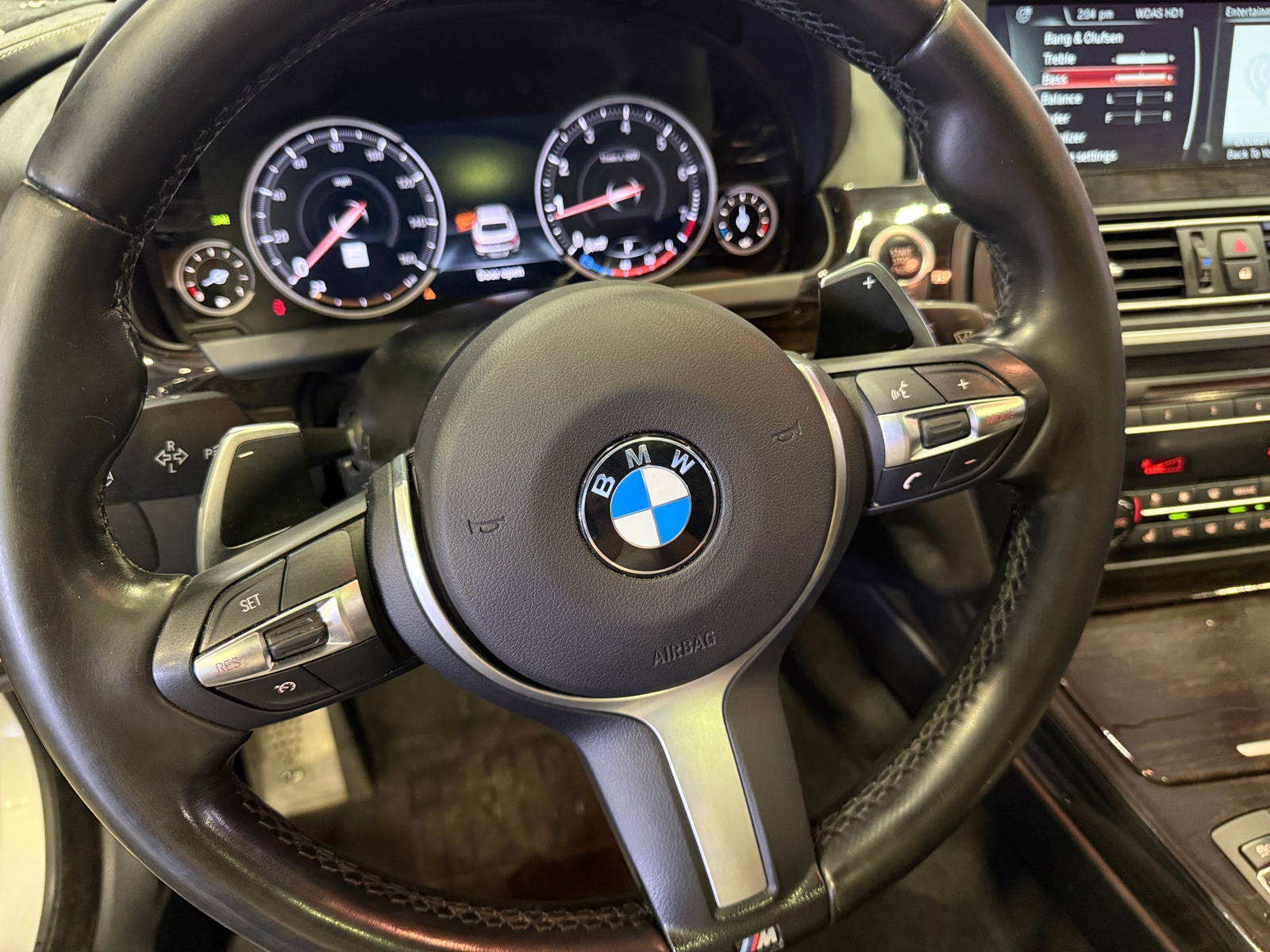 Thumbnail: 2015 BMW 6 Series - 4