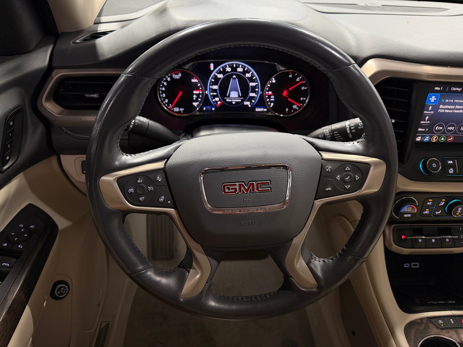 Thumbnail: 2022 GMC Acadia - 4