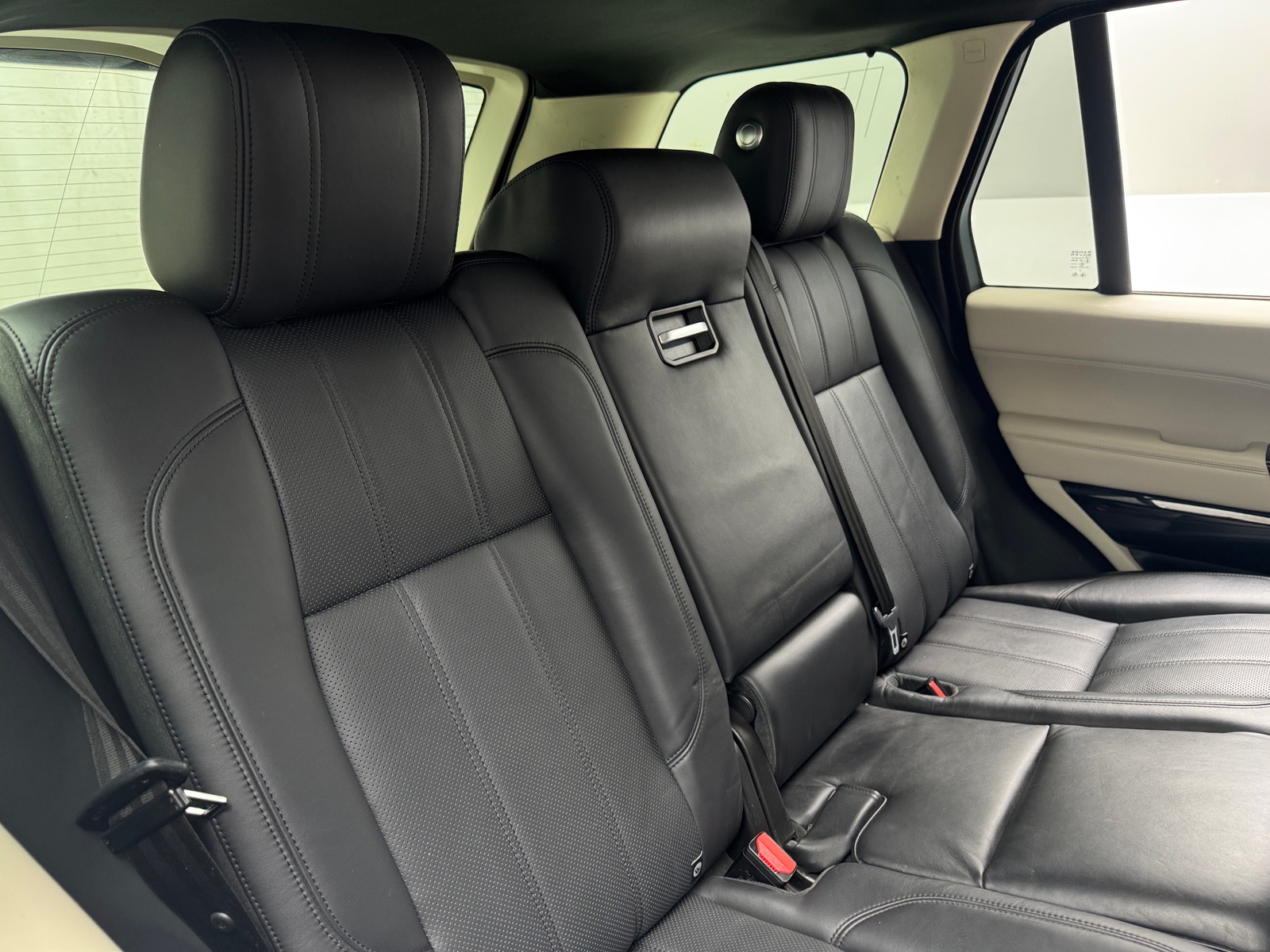 Thumbnail: 2014 Land Rover Range Rover - 5