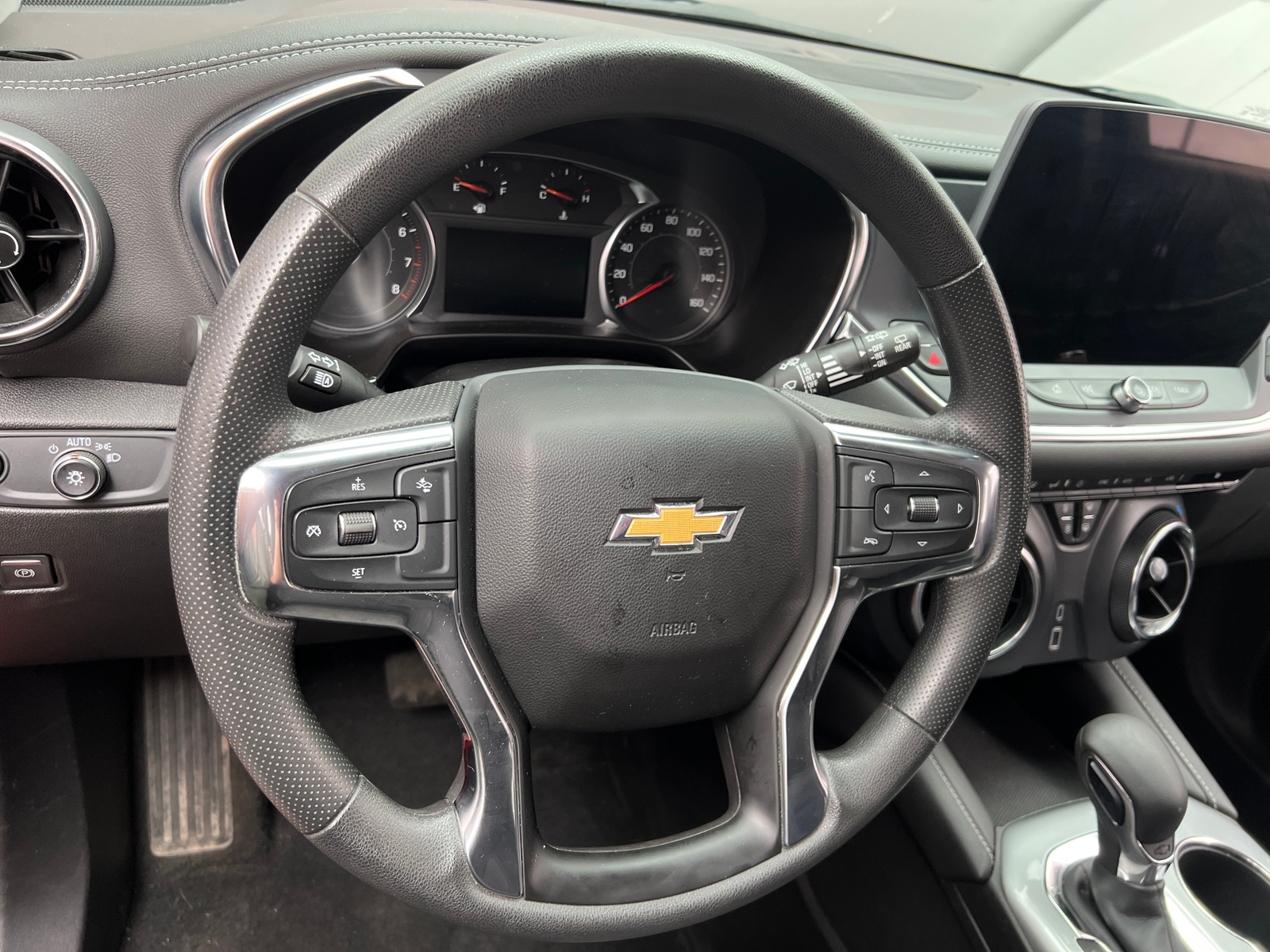 Thumbnail: 2025 Chevrolet Blazer - 5