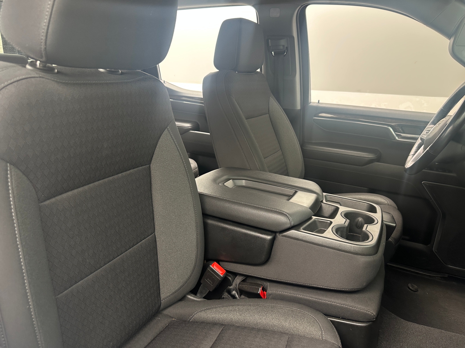 Thumbnail: 2022 GMC Sierra 1500 - 2