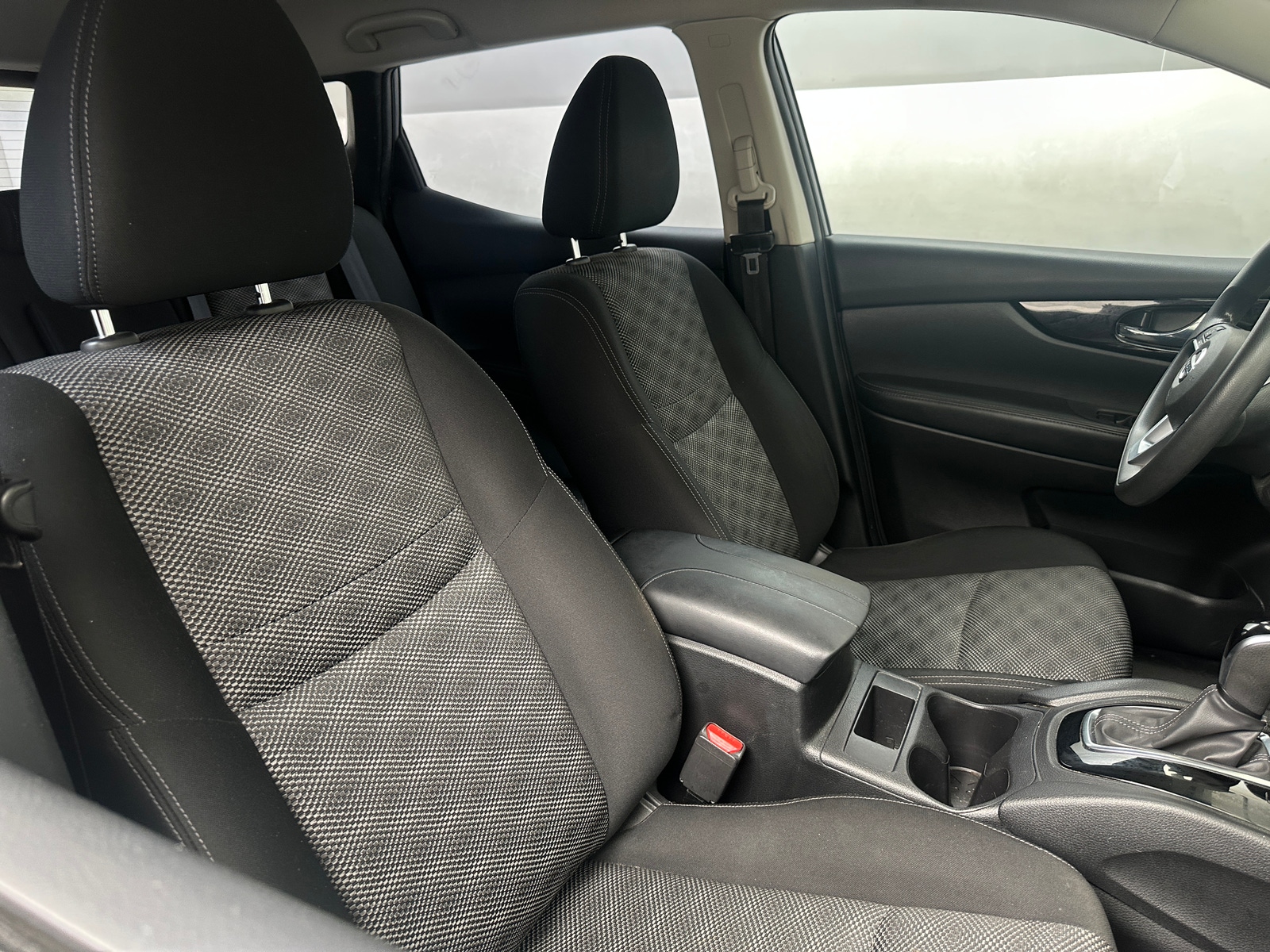 Thumbnail: 2019 Nissan Rogue Sport - 2