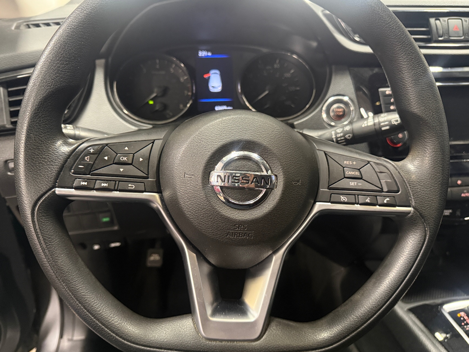Thumbnail: 2019 Nissan Rogue Sport - 5