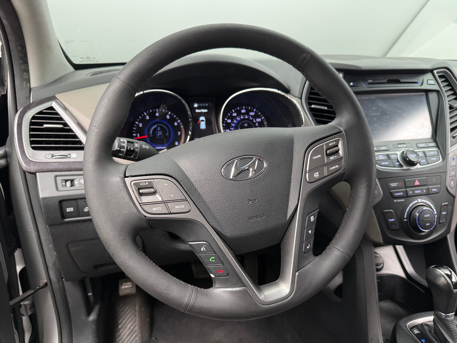 Thumbnail: 2014 Hyundai Santa Fe - 4