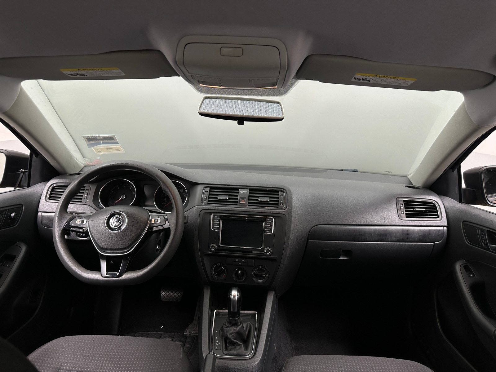 Thumbnail: 2016 Volkswagen Jetta - 3
