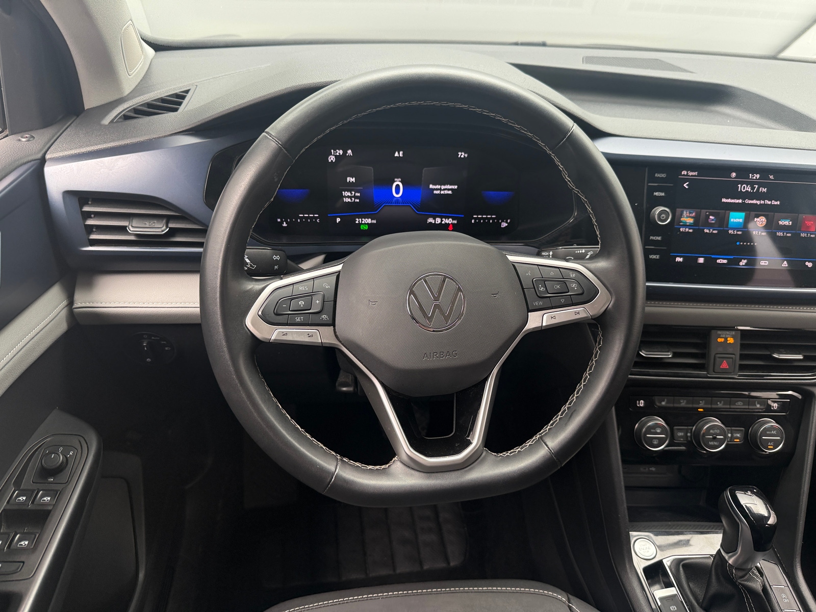Thumbnail: 2024 Volkswagen Taos - 4