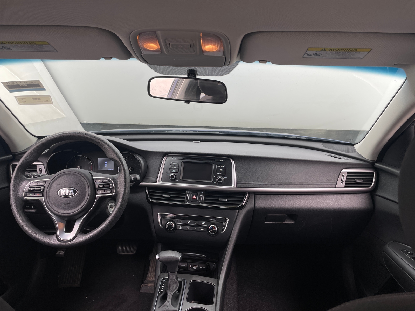 Thumbnail: 2017 Kia Optima - 3