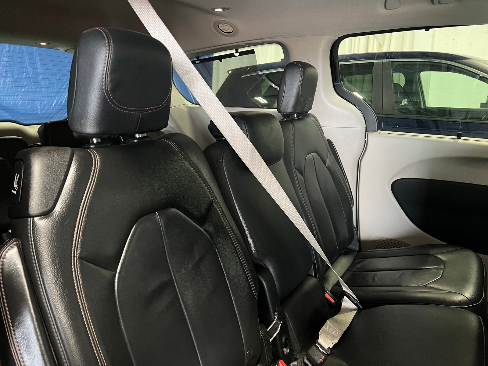 Thumbnail: 2017 Chrysler Pacifica - 5