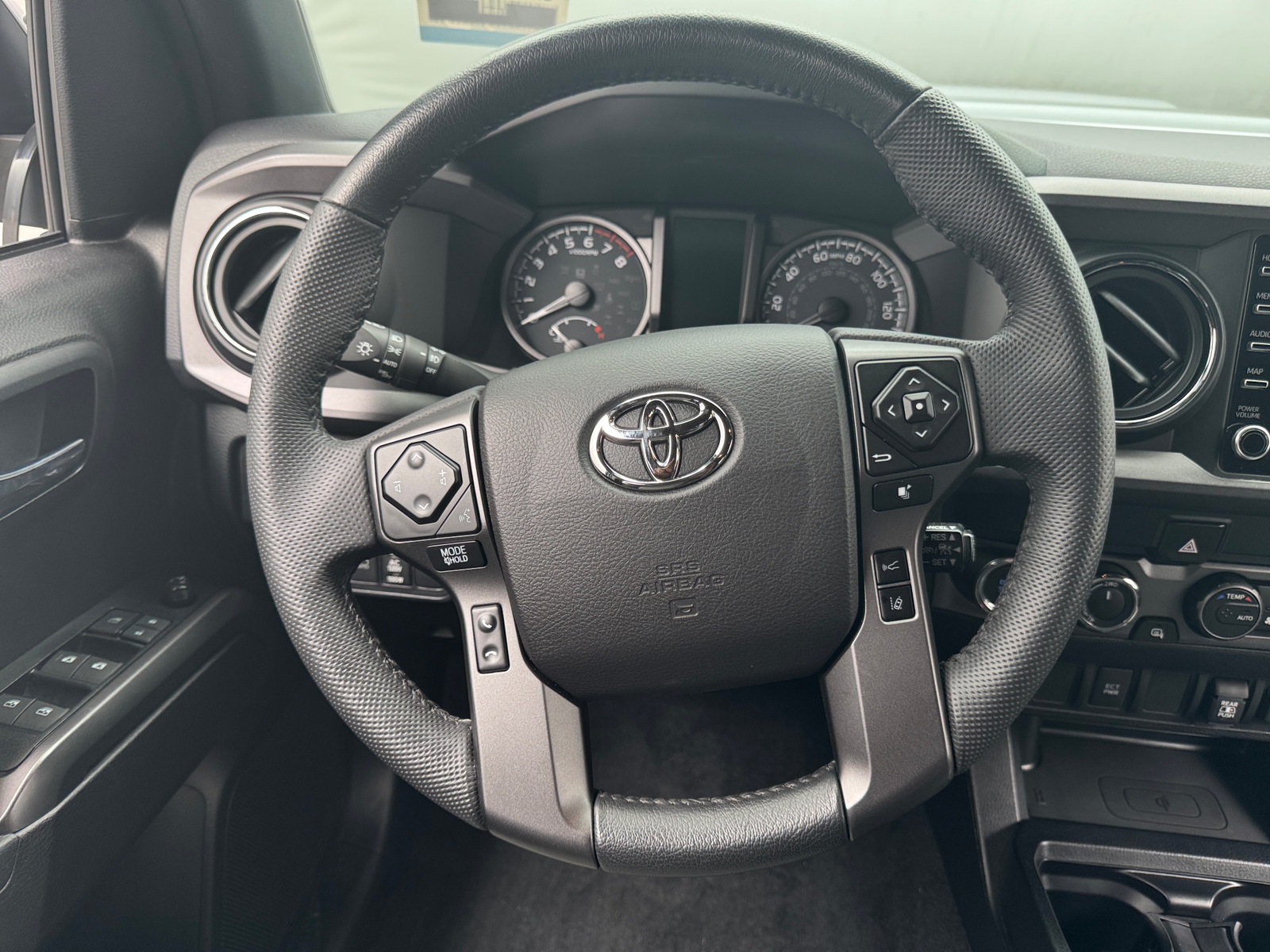 Thumbnail: 2021 Toyota Tacoma - 5