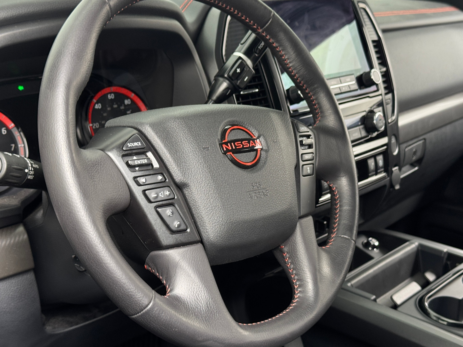 Thumbnail: 2023 Nissan Titan - 4