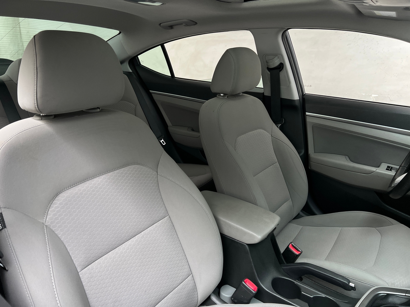 Thumbnail: 2020 Hyundai Elantra - 2