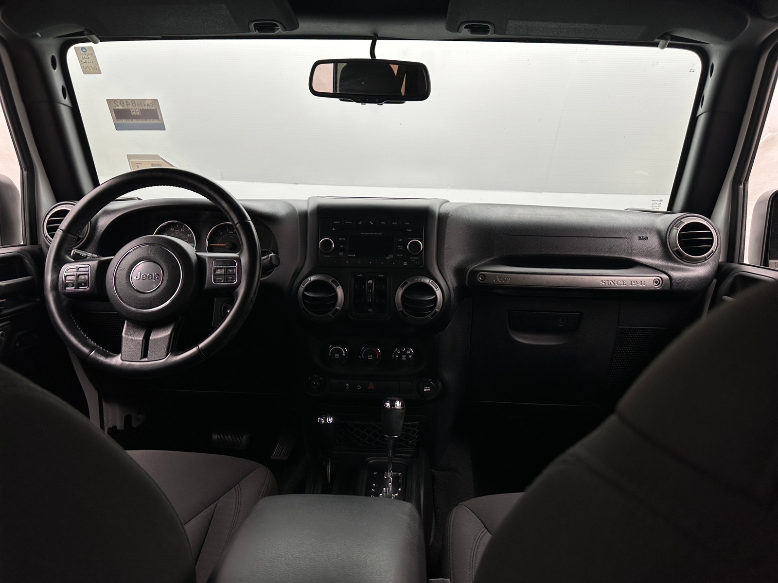 Thumbnail: 2017 Jeep Wrangler - 3
