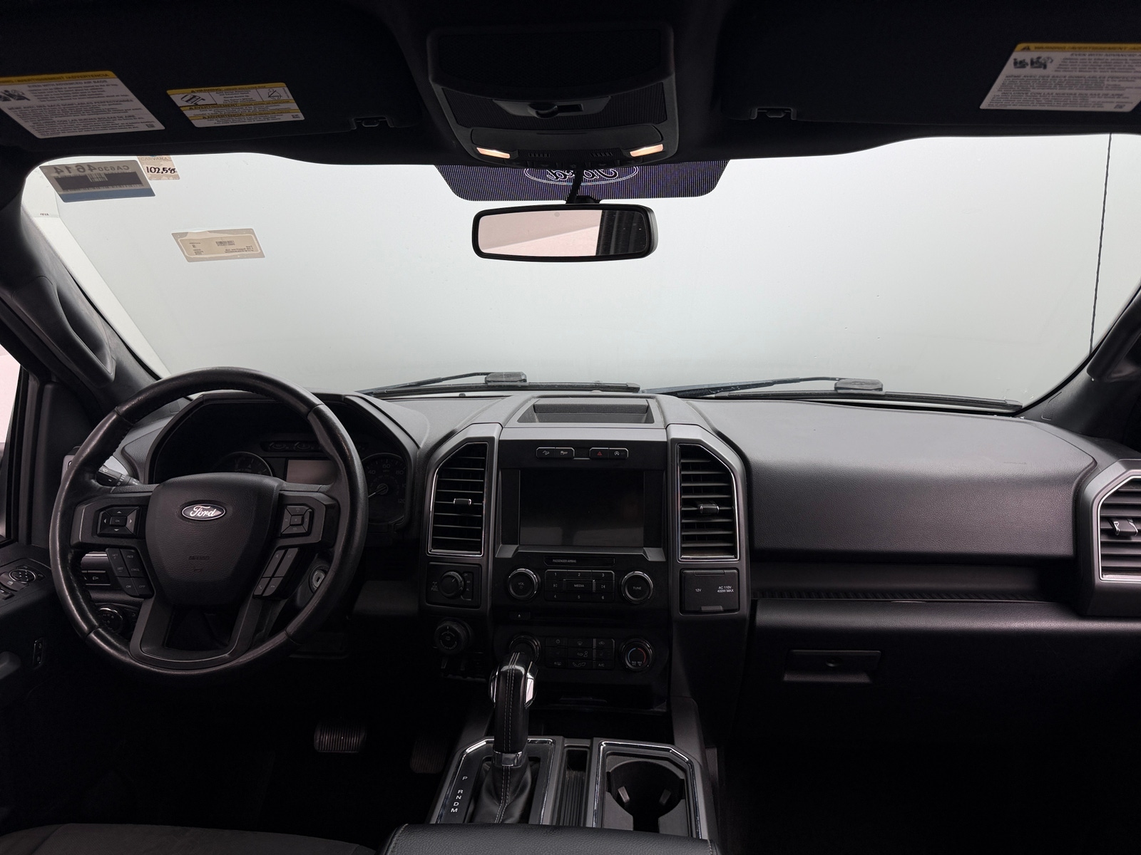 Thumbnail: 2018 Ford Econoline - 3