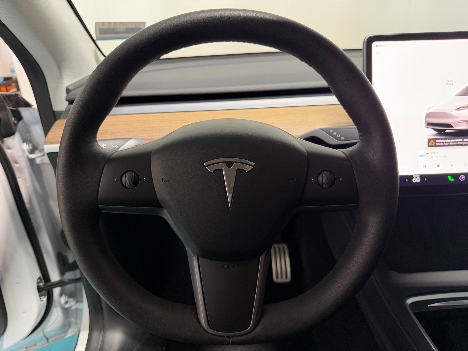 Thumbnail: 2023 Tesla Model Y - 4