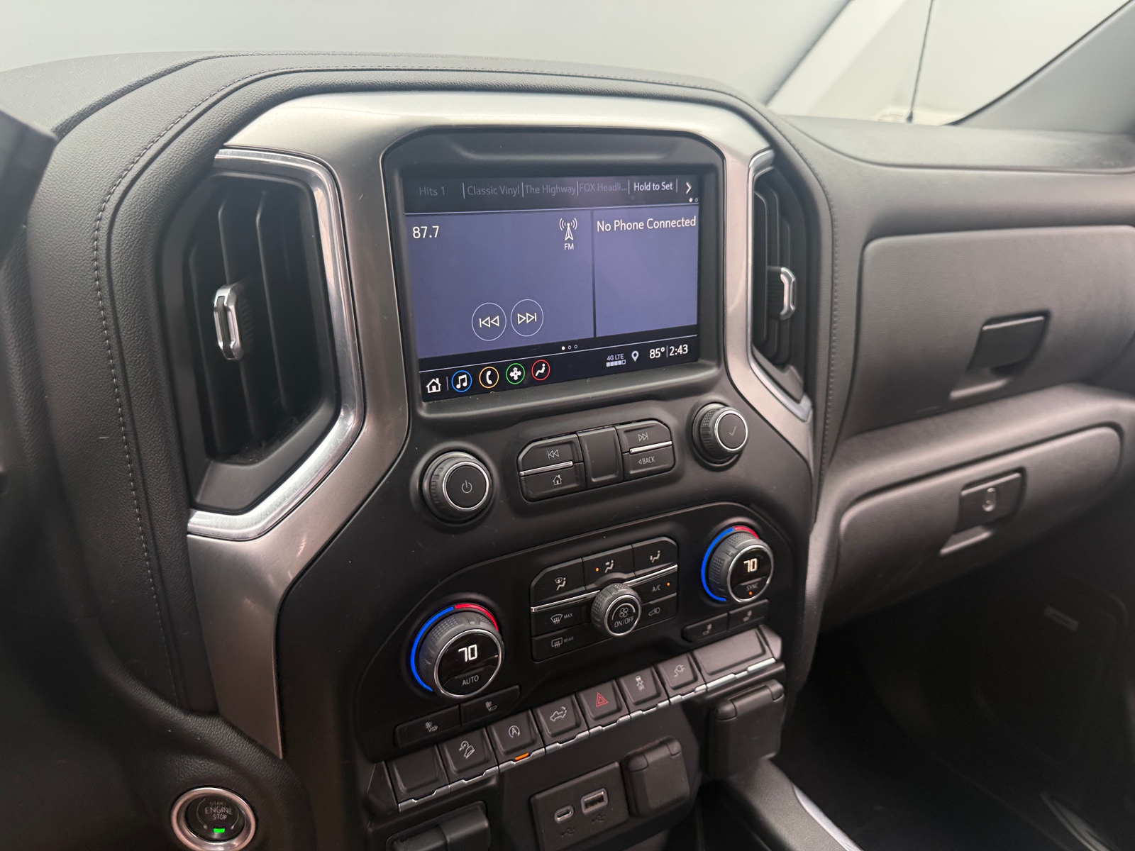 Thumbnail: 2019 Chevrolet Silverado 1500 - 4