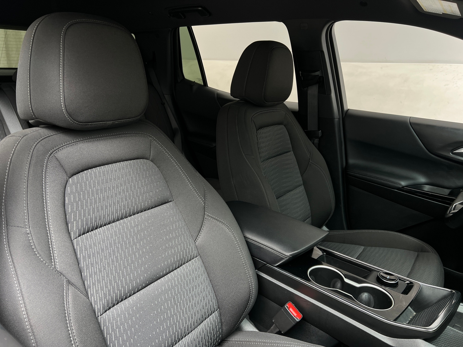Thumbnail: 2026 Chevrolet Equinox - 2