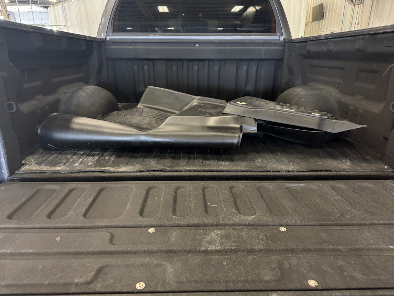 Thumbnail: 2017 Toyota Tundra - 7