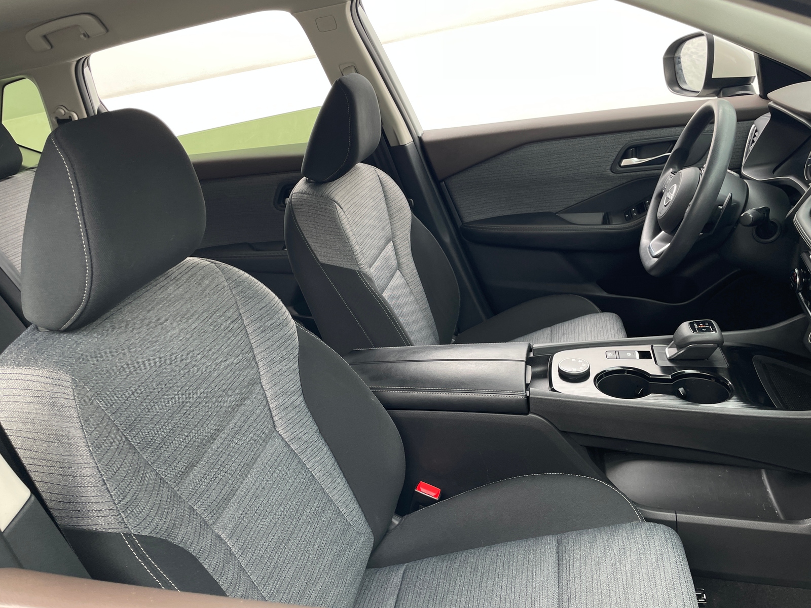 Thumbnail: 2023 Nissan Rogue - 2