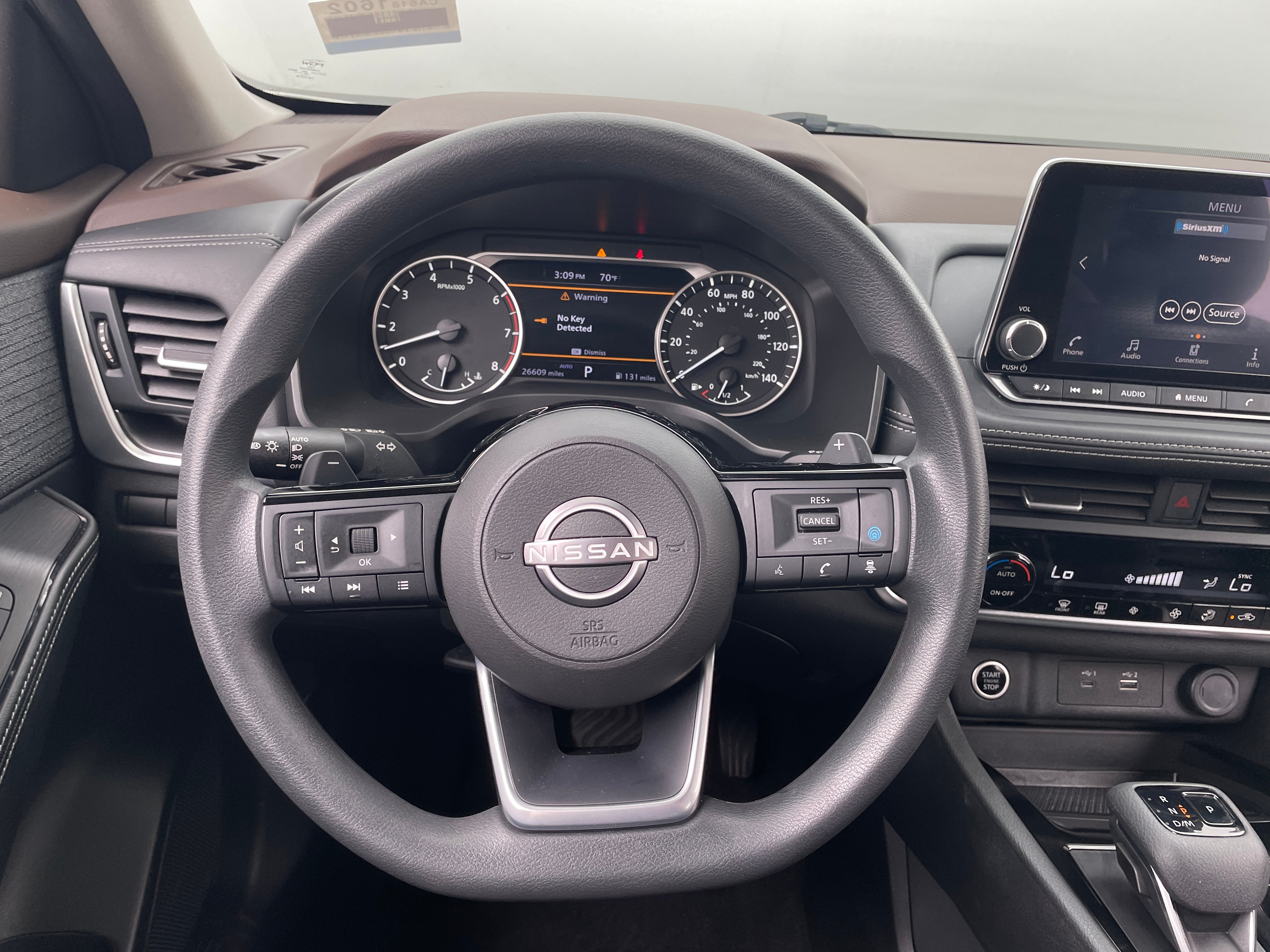 2023 Nissan Rogue SV - Photo 6
