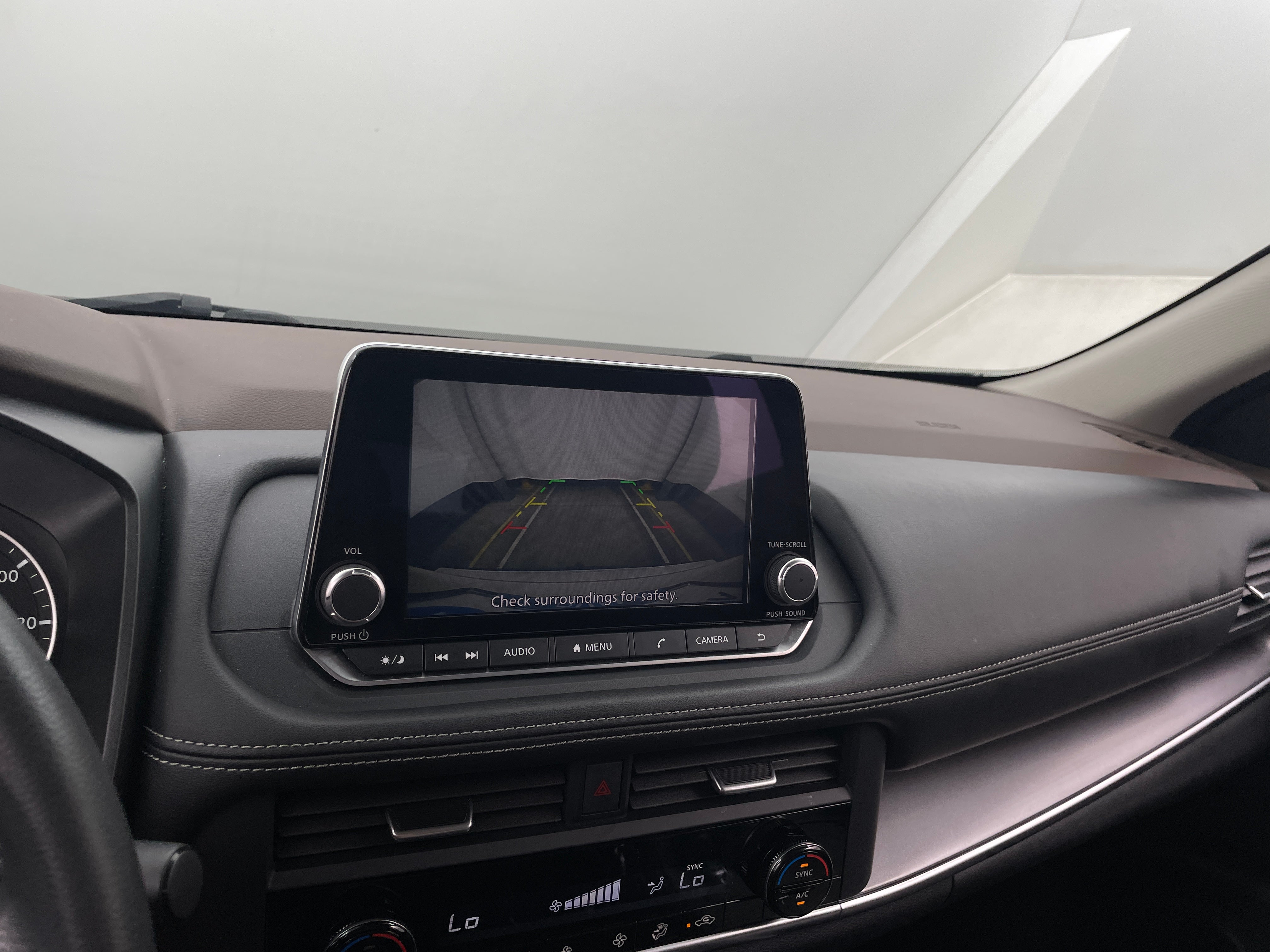 2023 Nissan Rogue SV - Photo 15