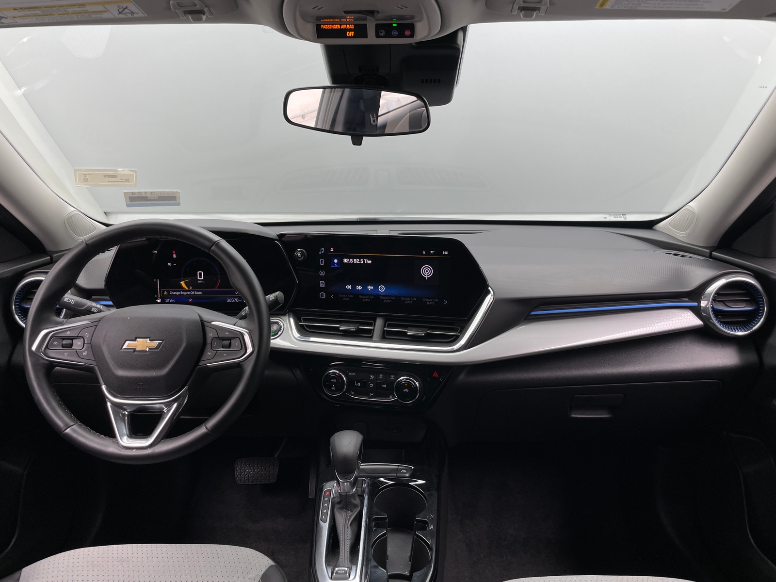 Thumbnail: 2025 Chevrolet Trax - 2