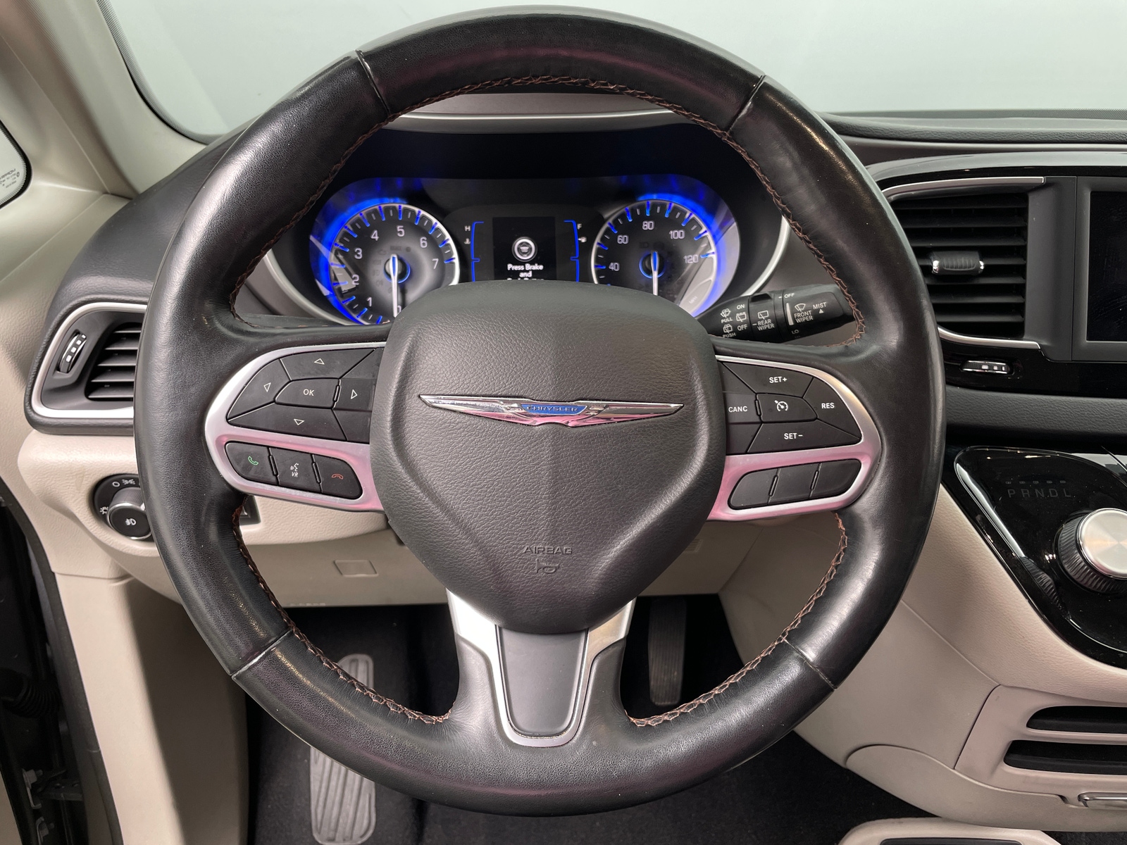 Thumbnail: 2020 Chrysler Pacifica - 4