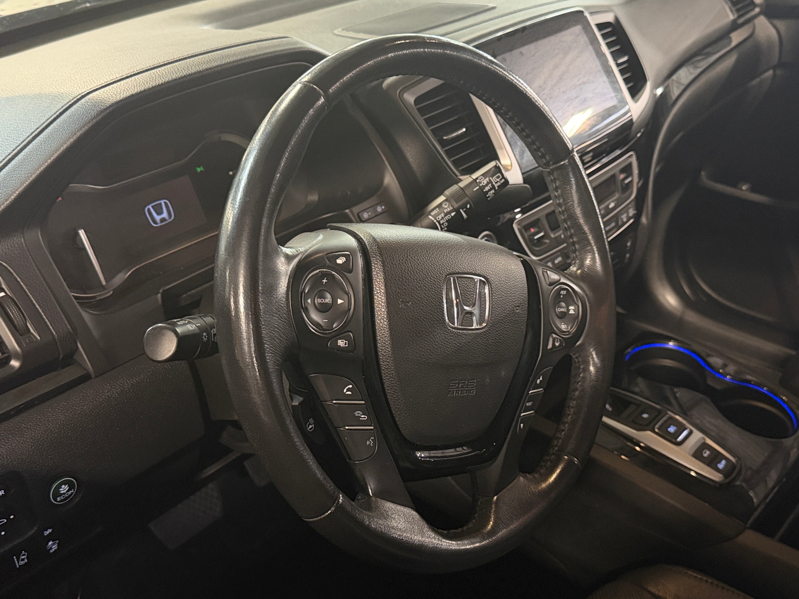 Thumbnail: 2016 Honda Pilot - 4