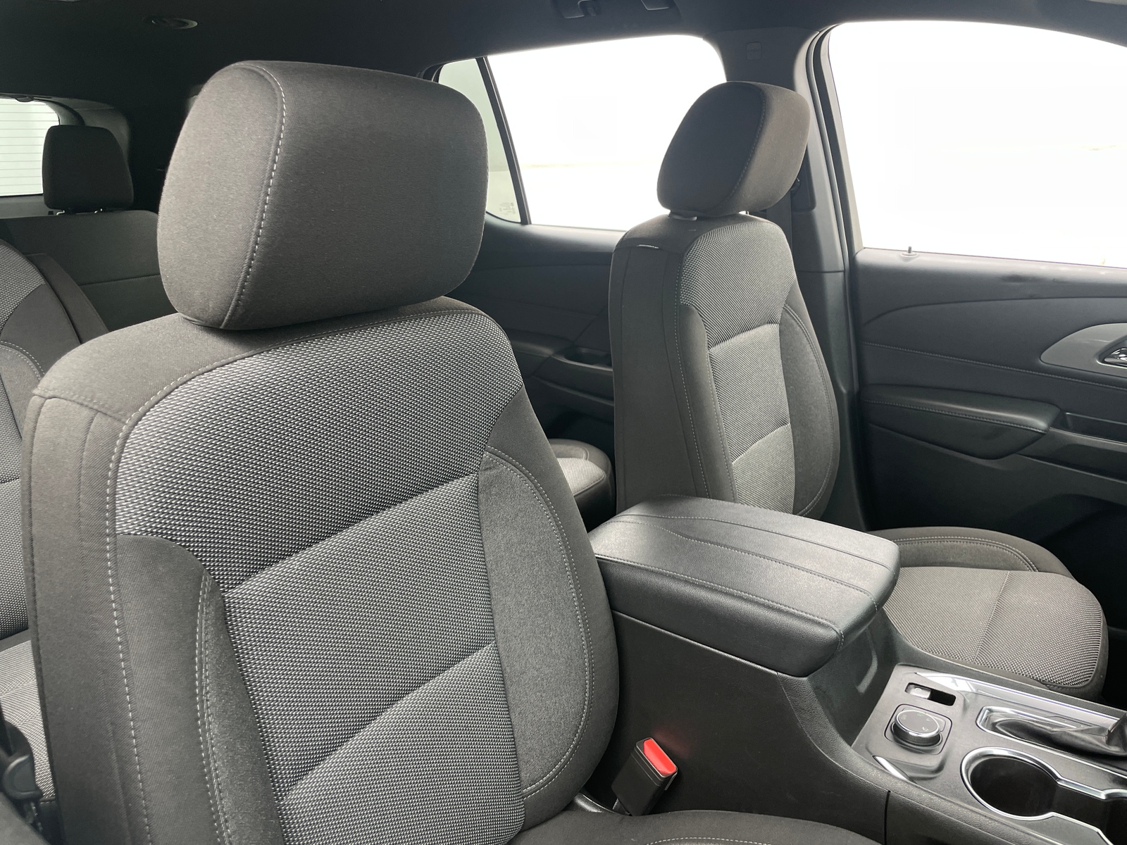 Thumbnail: 2023 Chevrolet Traverse - 2