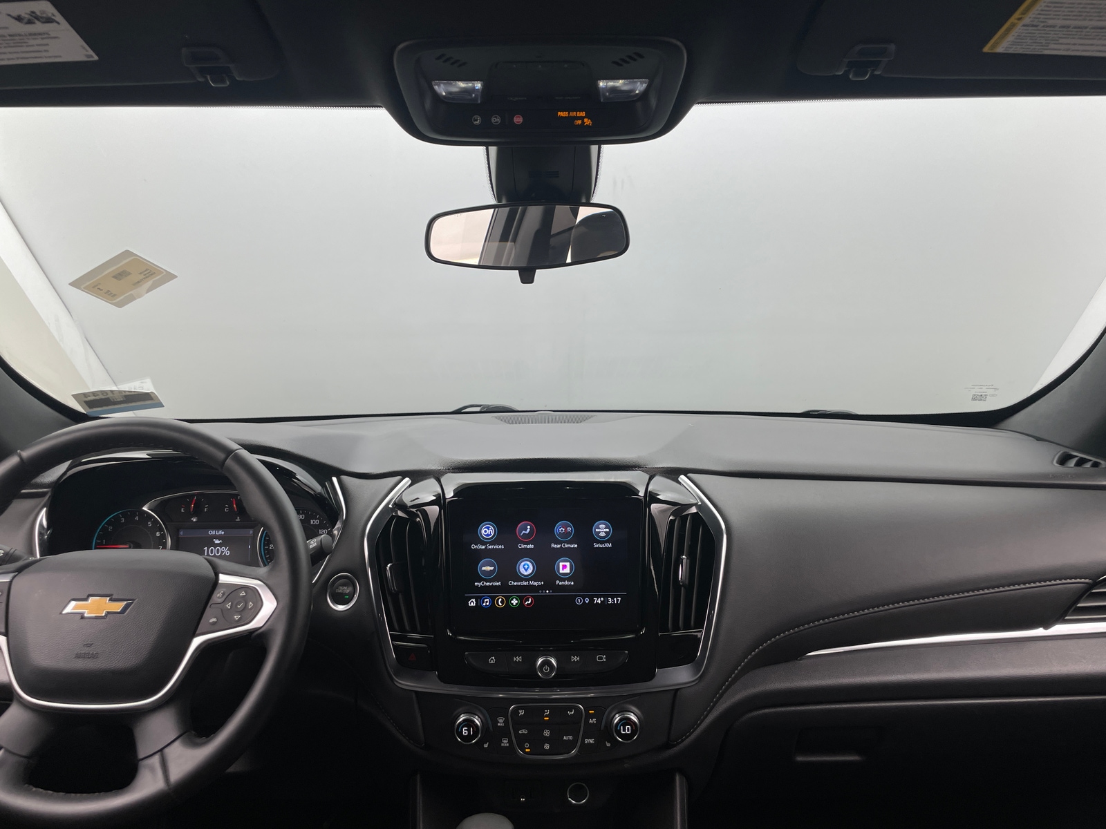 Thumbnail: 2023 Chevrolet Traverse - 3