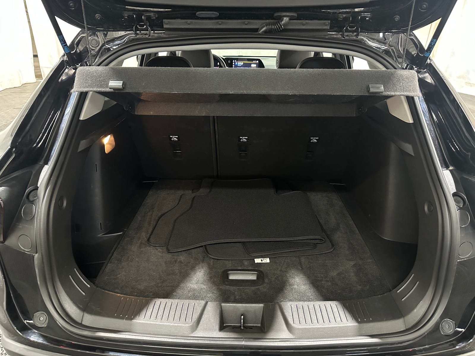 Thumbnail: 2025 Chevrolet Trax - 6