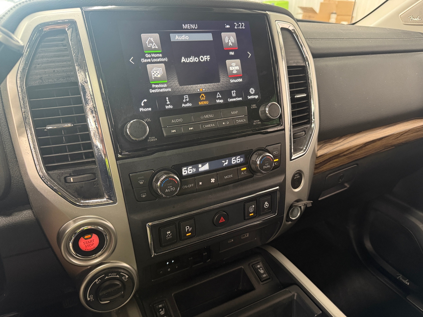 Thumbnail: 2020 Nissan Titan - 3