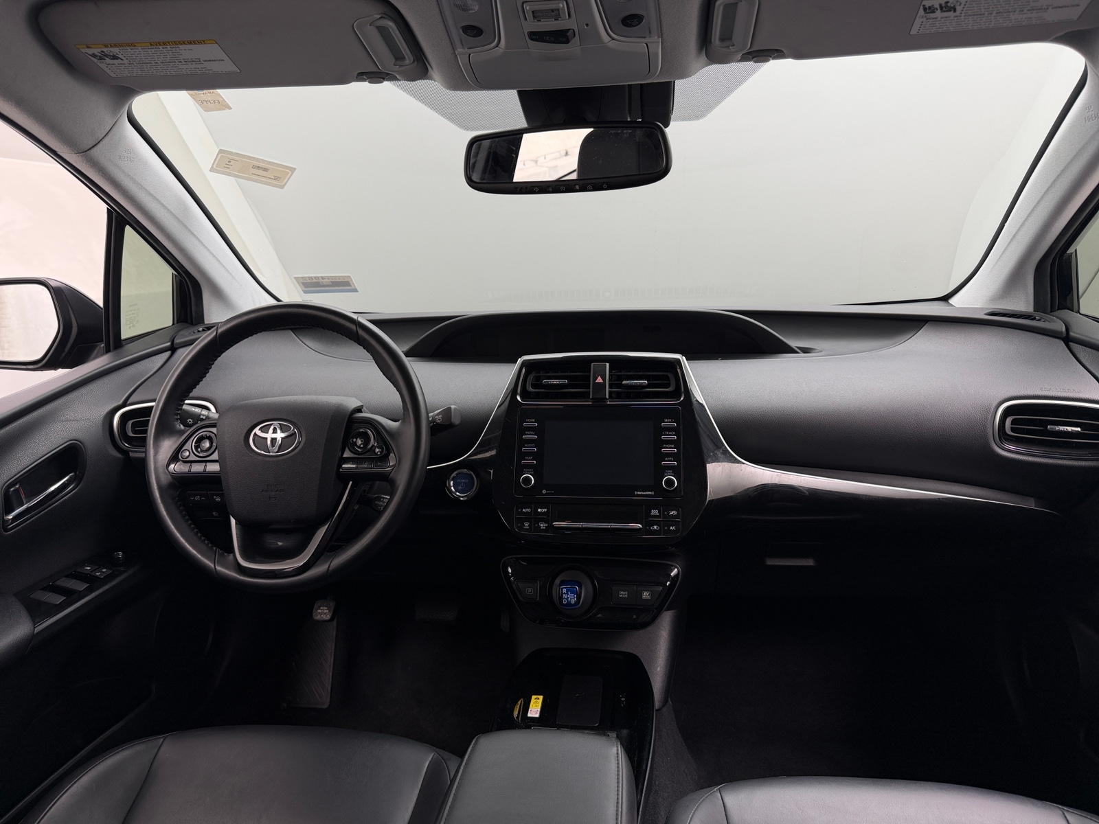 Thumbnail: 2022 Toyota Prius - 2