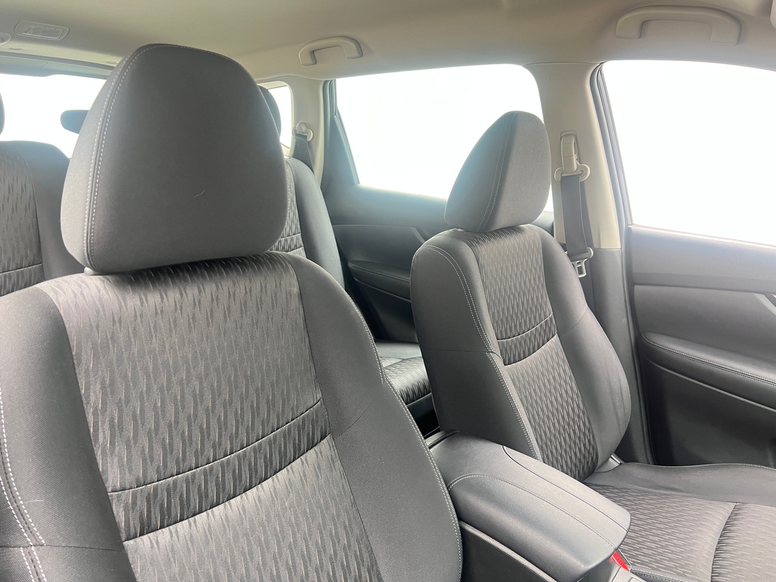 Thumbnail: 2018 Nissan Rogue - 2