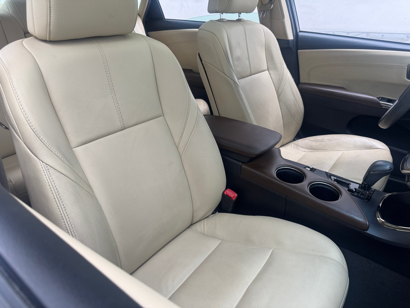 Thumbnail: 2014 Toyota Avalon - 2