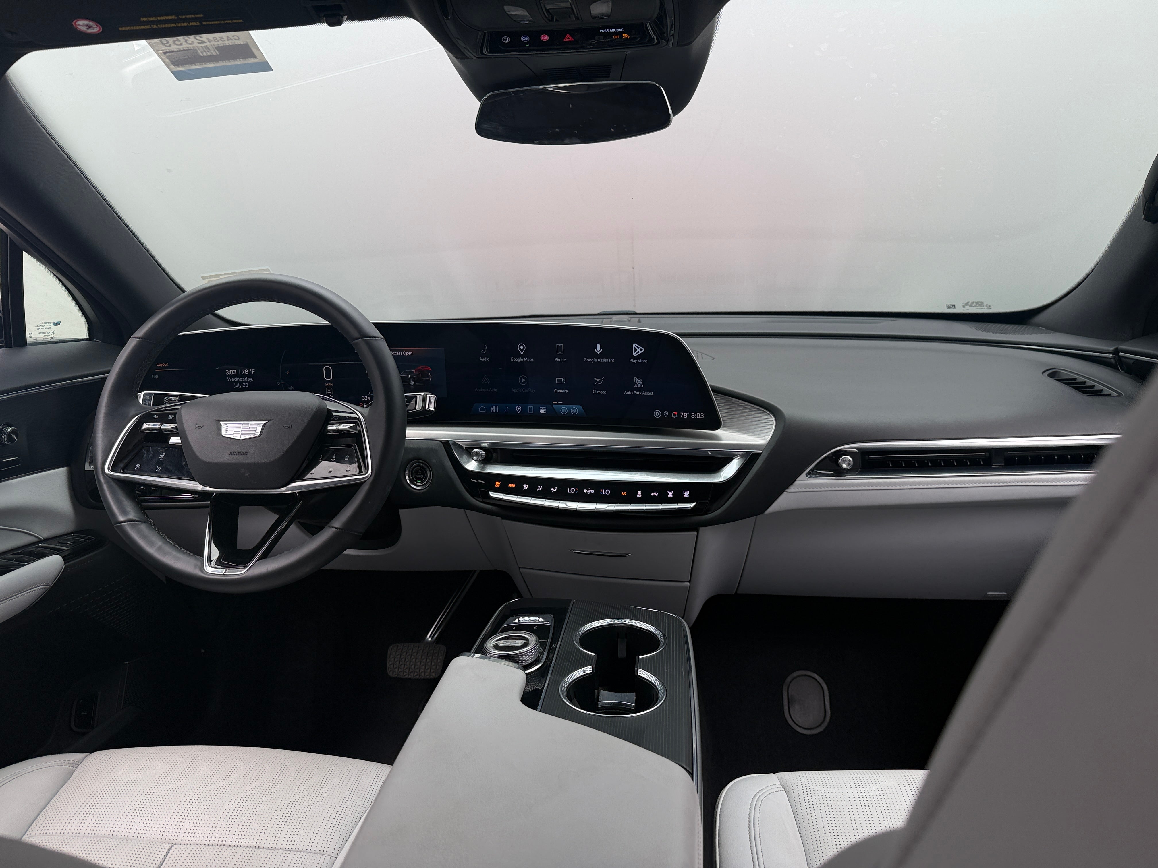 Used 2024 Cadillac LYRIQ Luxury 1 with VIN 1GYKPPRL8RZ120223 for sale in Auburn, WA