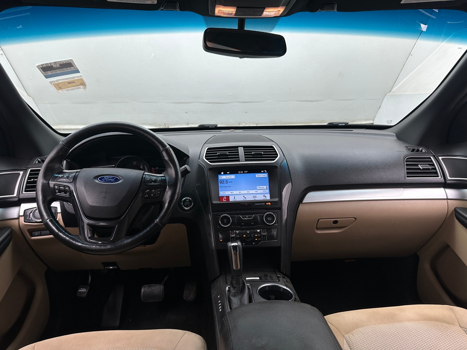 Thumbnail: 2017 Ford Explorer - 3