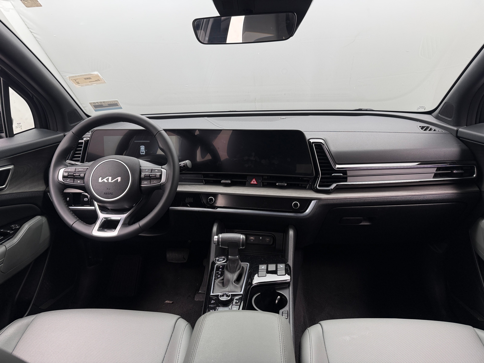 Thumbnail: 2025 Kia Sportage - 2
