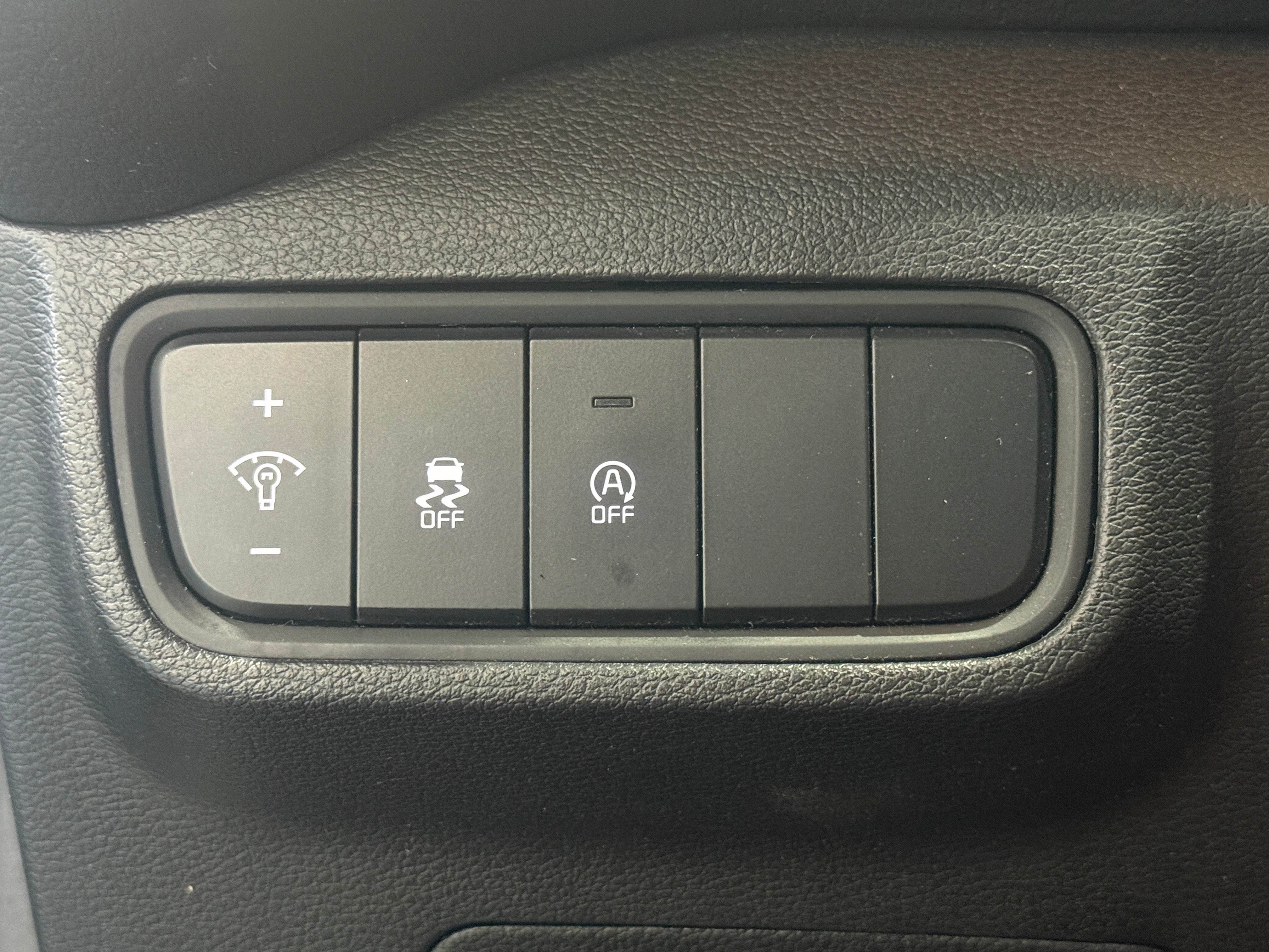 Used 2024 Kia Soul LX with VIN KNDJ23AUXR7240601 for sale in Pewaukee, WI
