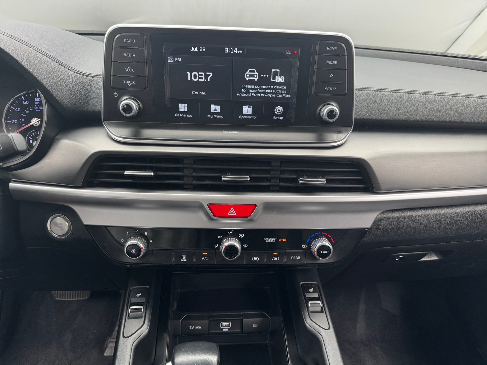 Thumbnail: 2020 Kia Telluride - 3