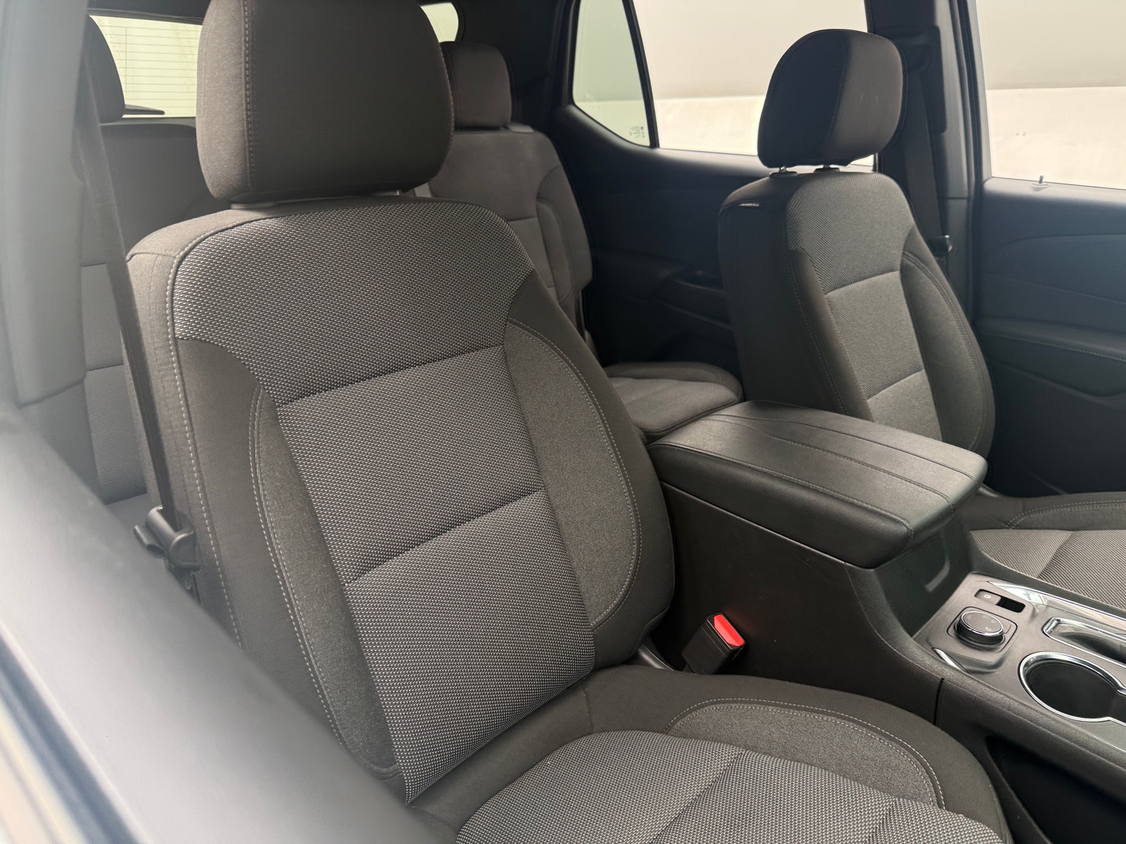 Thumbnail: 2023 Chevrolet Traverse - 2