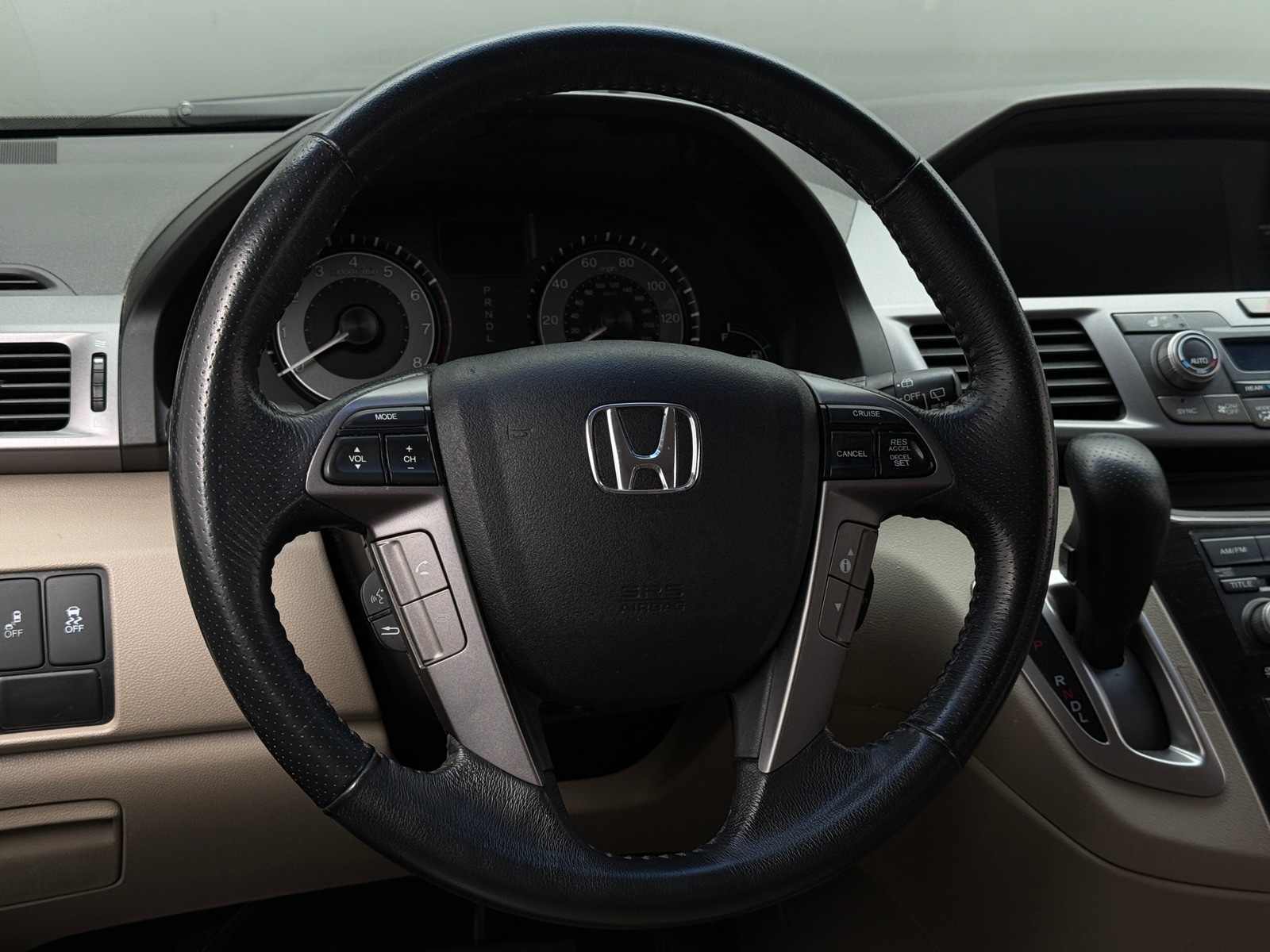 Thumbnail: 2012 Honda Odyssey - 4