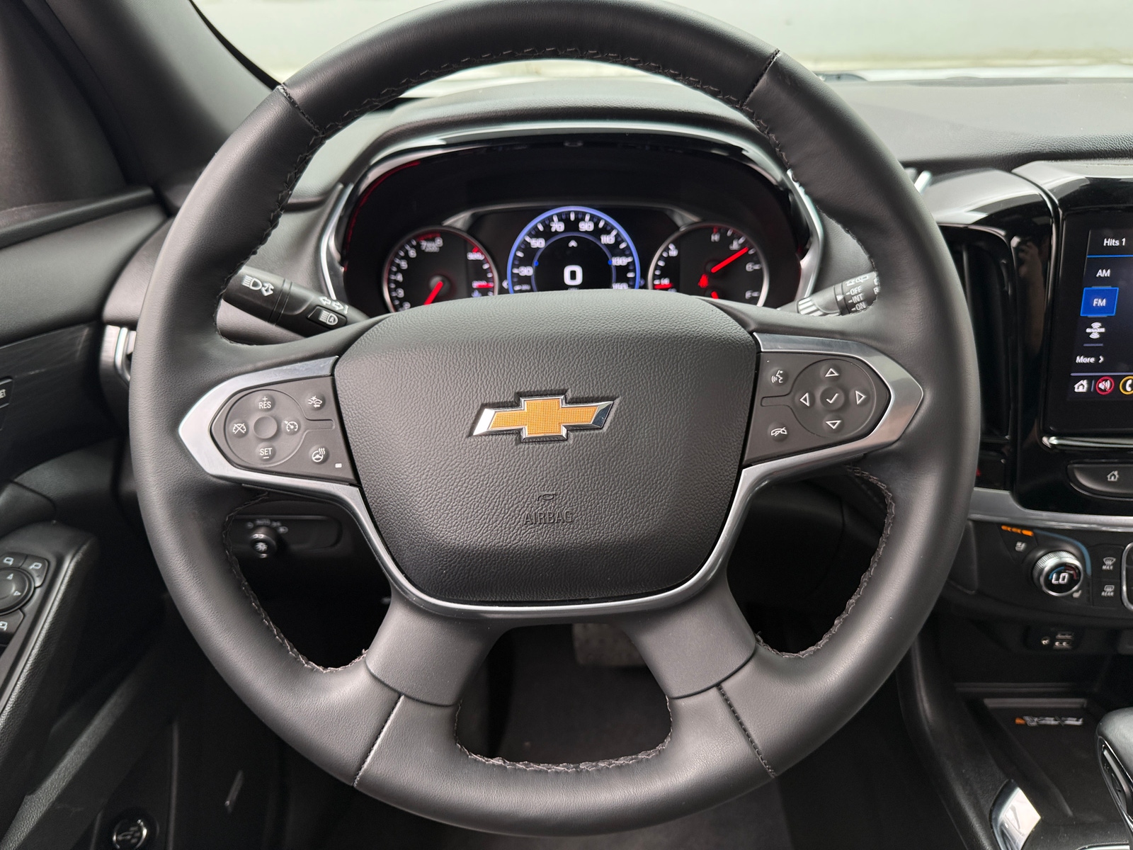 Thumbnail: 2023 Chevrolet Traverse - 4