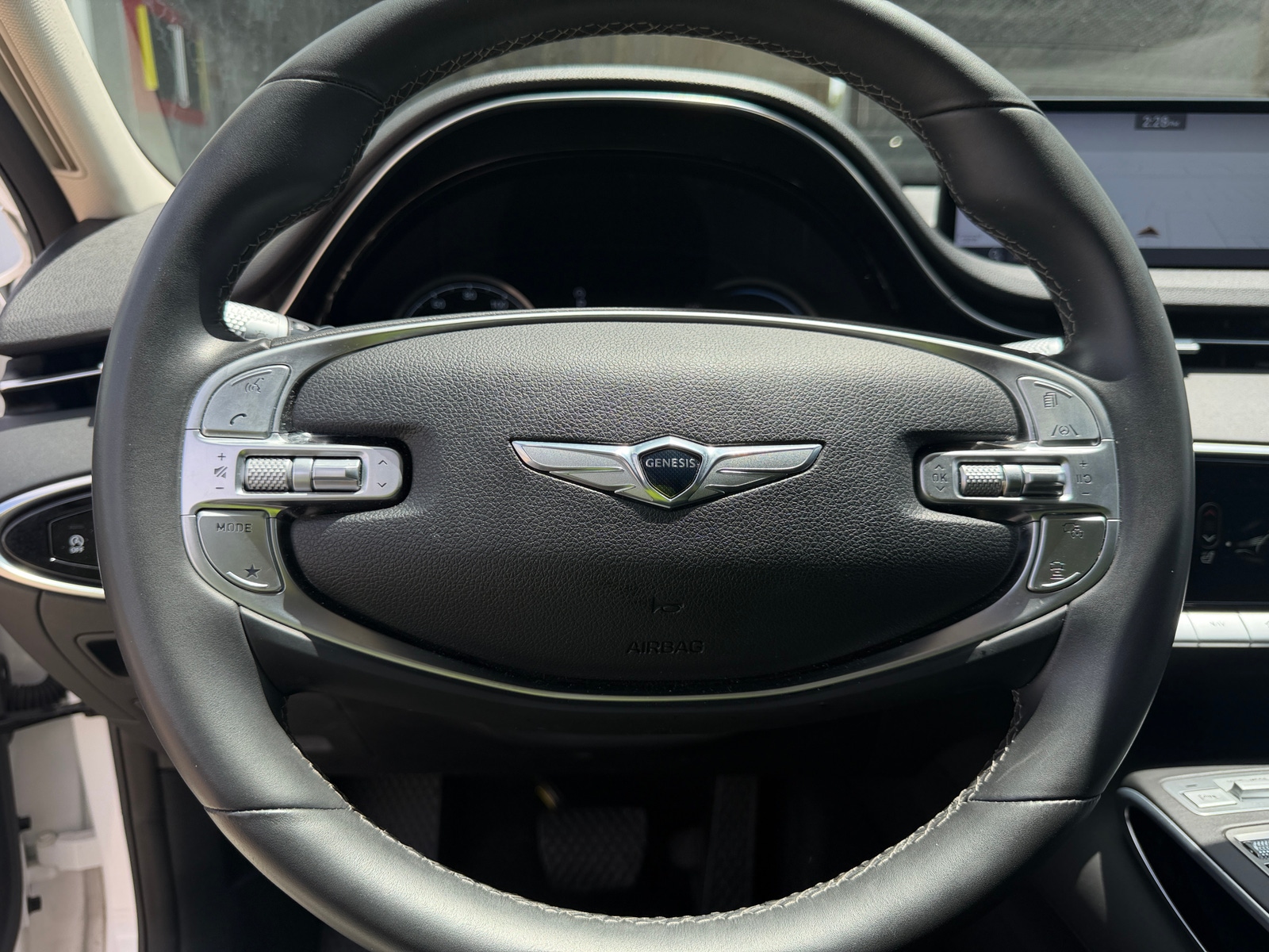 Thumbnail: 2025 Genesis GV70 - 4