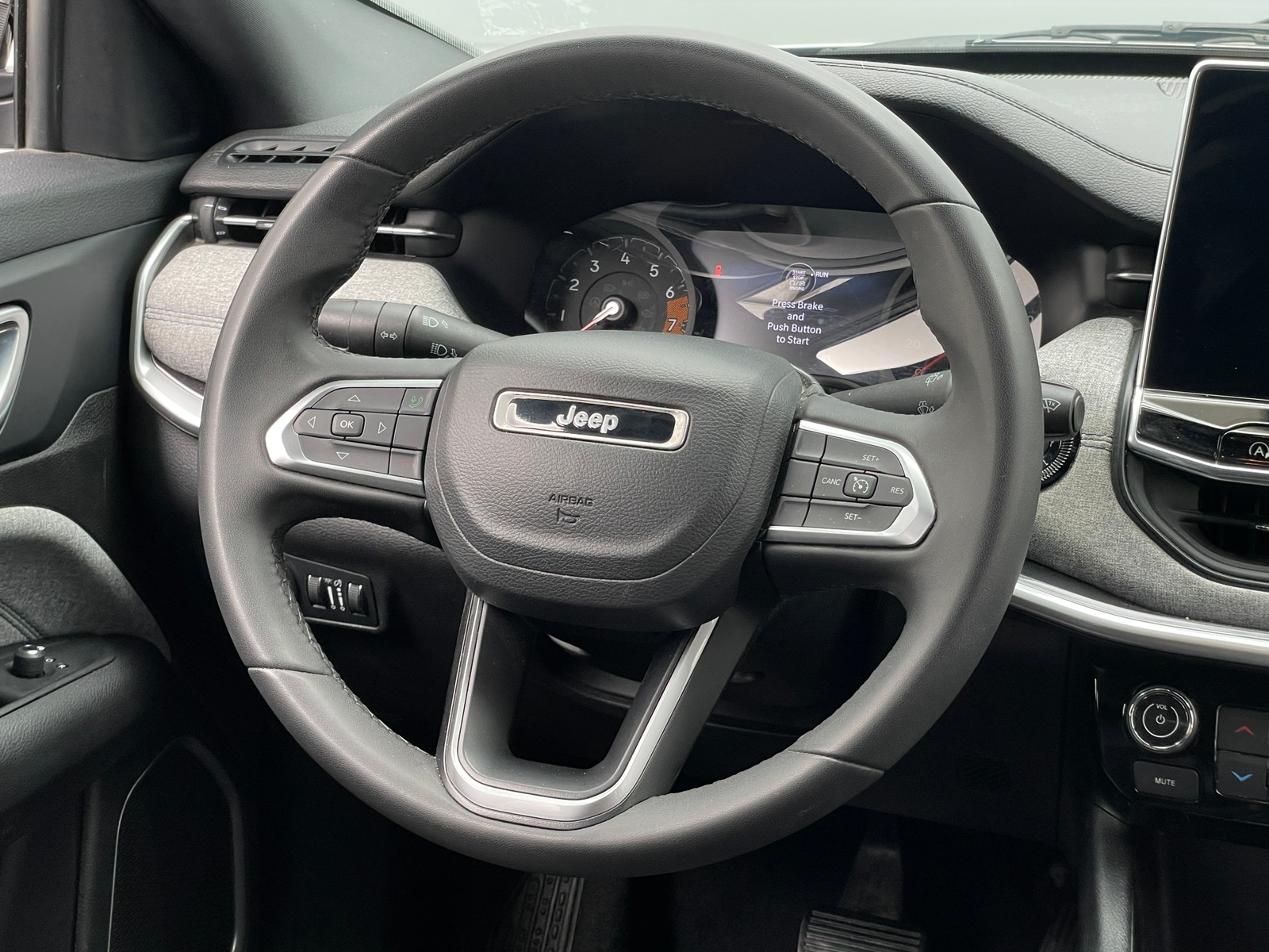 Thumbnail: 2024 Jeep Compass - 5