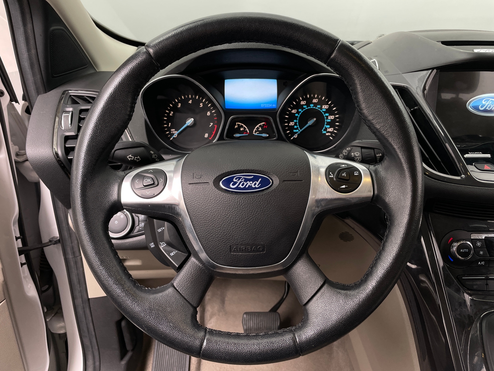 Thumbnail: 2016 Ford Escape - 4